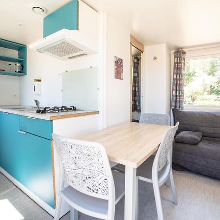 Camping Du Sevron Saint-Etienne-du-Bois  Ngoại thất bức ảnh
