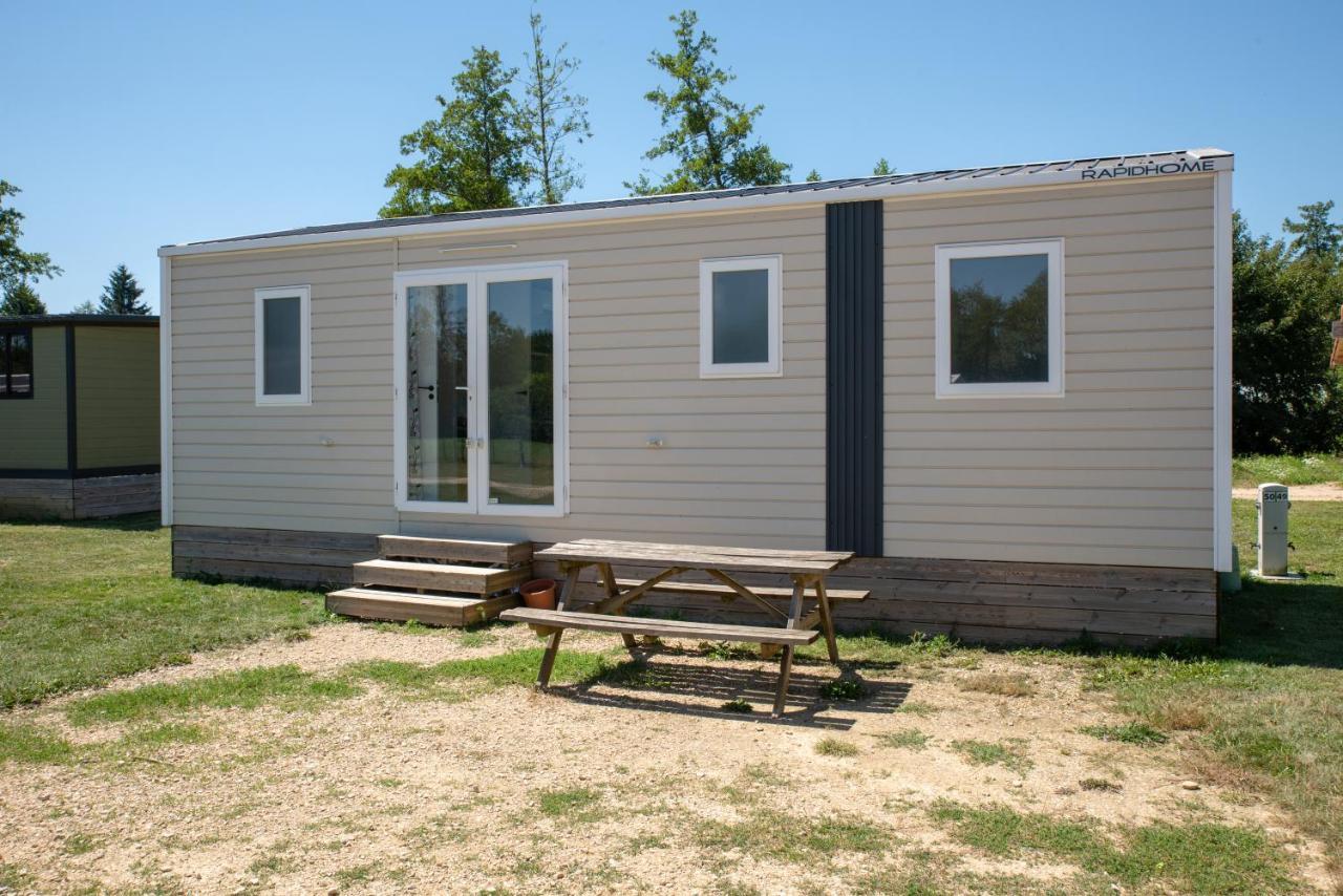 Camping Du Sevron Saint-Etienne-du-Bois  Ngoại thất bức ảnh