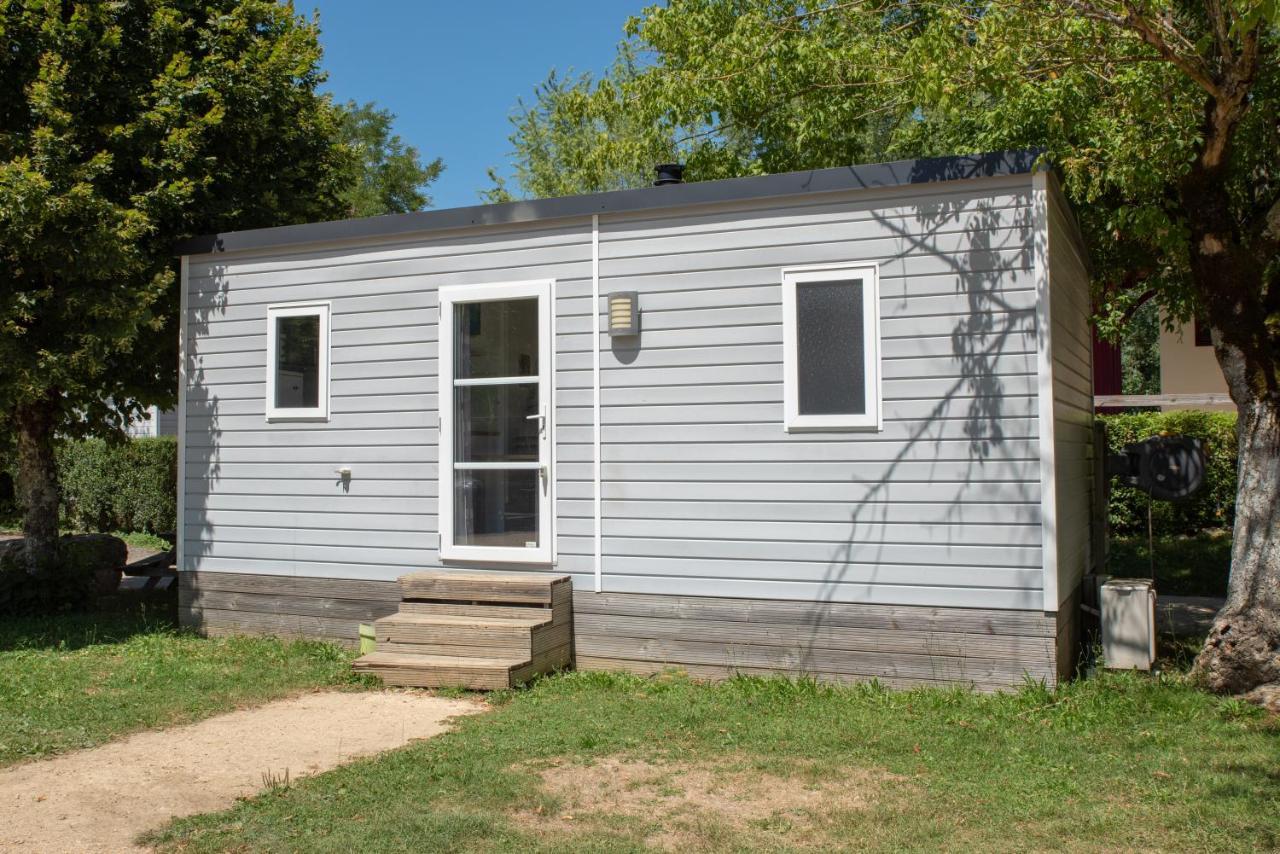 Camping Du Sevron Saint-Etienne-du-Bois  Ngoại thất bức ảnh