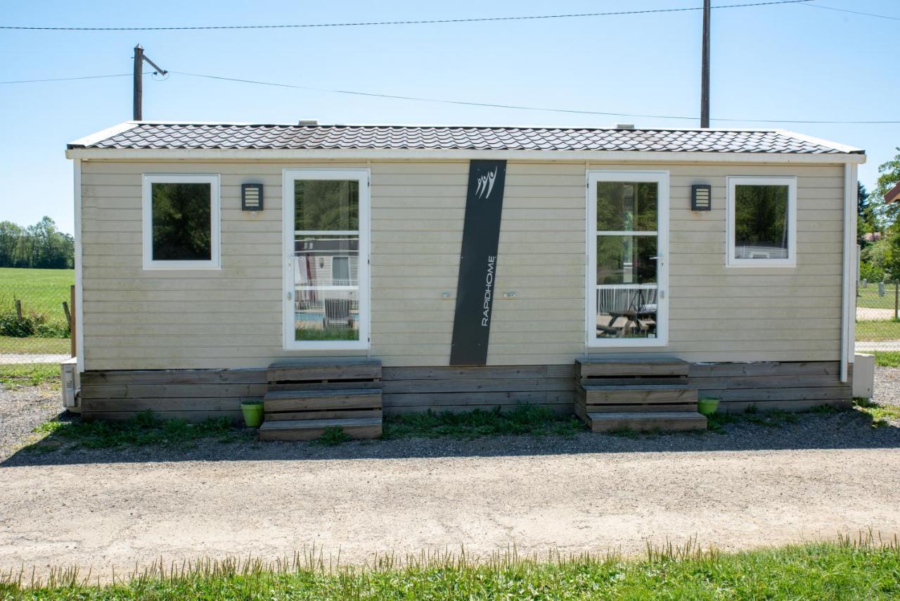 Camping Du Sevron Saint-Etienne-du-Bois  Ngoại thất bức ảnh