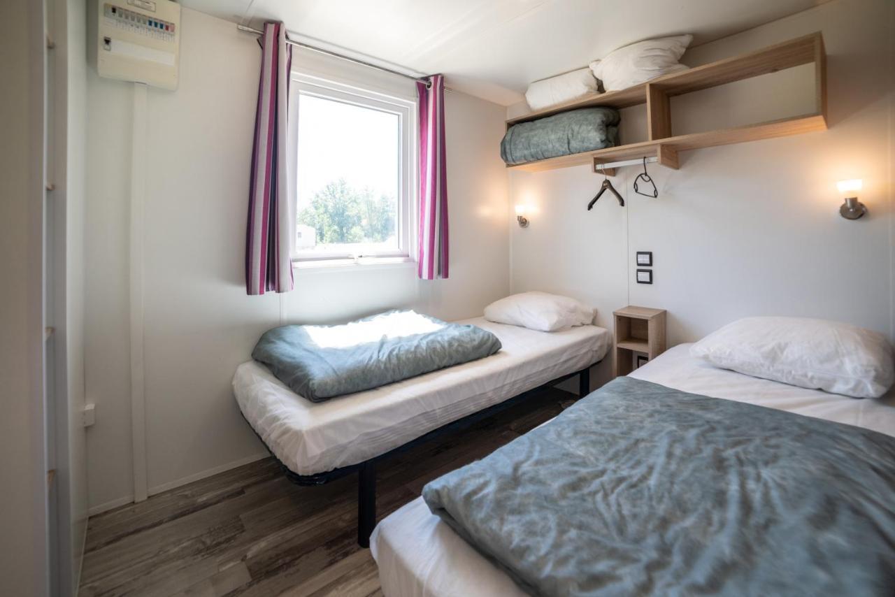 Camping Du Sevron Saint-Etienne-du-Bois  Ngoại thất bức ảnh